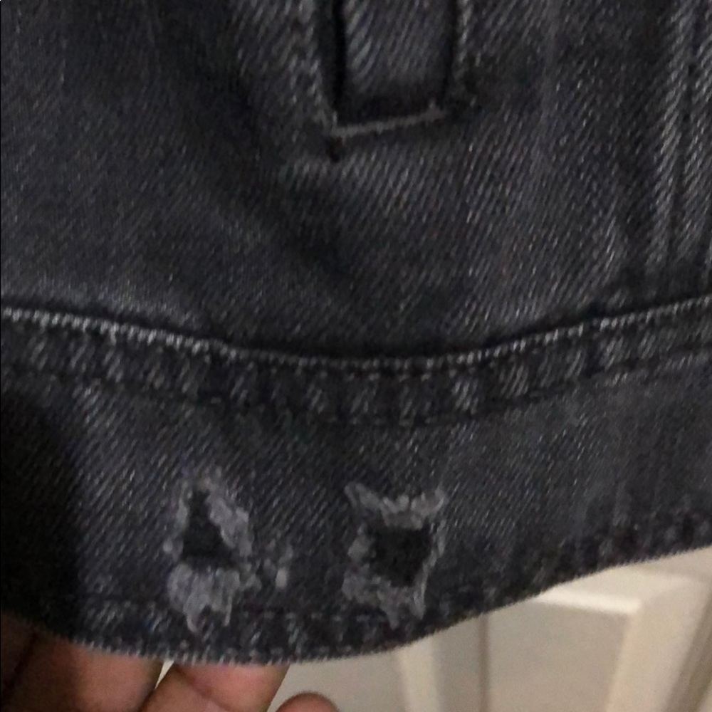 Distressed Denim jacket - Picture 5 of 5